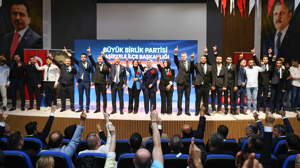 Başiskele 5. Olağan İlçe Kongresi Coşkulu Katılımla Gerçekleşti